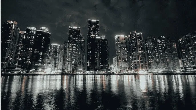 禁止的爱:善良的小峓在 - 城市之光：霓虹背后的人间烟火